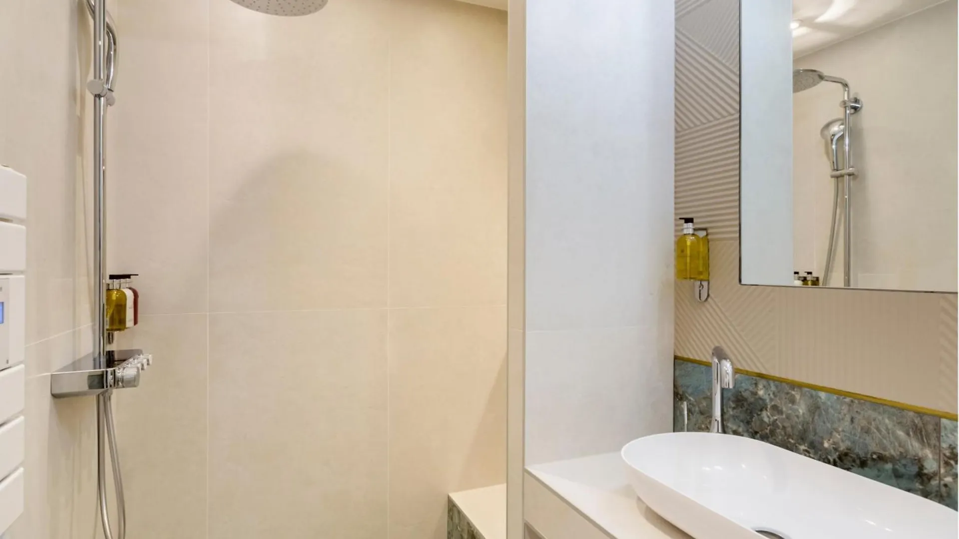 Merveil - Luxury Suite - Louvre - Michodiere 파리 아파트